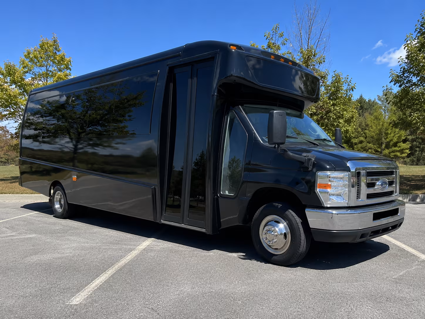 Fayetteville Wedding Transportation & Shuttle Service